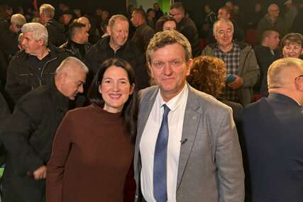 (FOTO) "On je novi predsjednik i tačka" Trivićeva uvjerena u pobjedu Branka Blanuše
