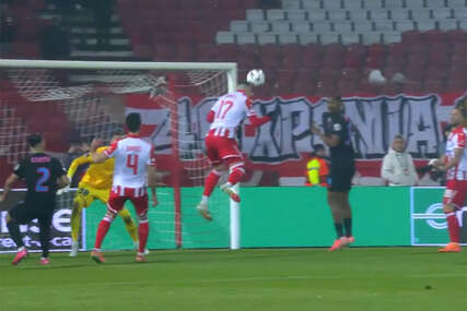 (VIDEO) Igrač manje ih nije poremetio: Duarte postigao izvanredan gol za vođstvo Zvezde