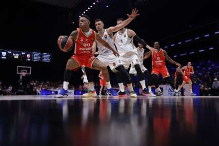 Povreda nagovijestila kraj serije: Dubai prekinuo niz Crvene zvezde od 7 vezanih pobjeda u Evroligi