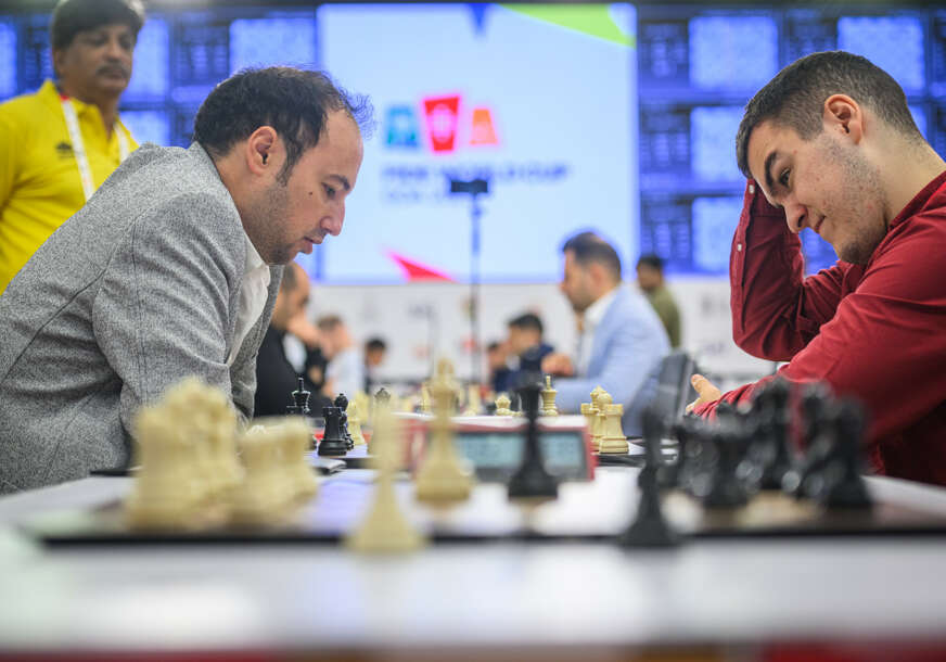 Emre Đan i Bojan Maksimović