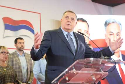 (VIDEO,FOTO) “Nije bilo krađe” Dodik podvukao da izbori nigdje NEĆE BITI PONOVLJENI, tvrdi da su Bošnjaci poboljšali izborni rezultat opozicije