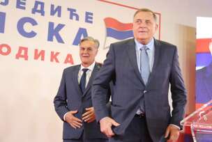 Milorad Dodik, Siniša Karan SNSD Press dan posle prijevremenih izbora
