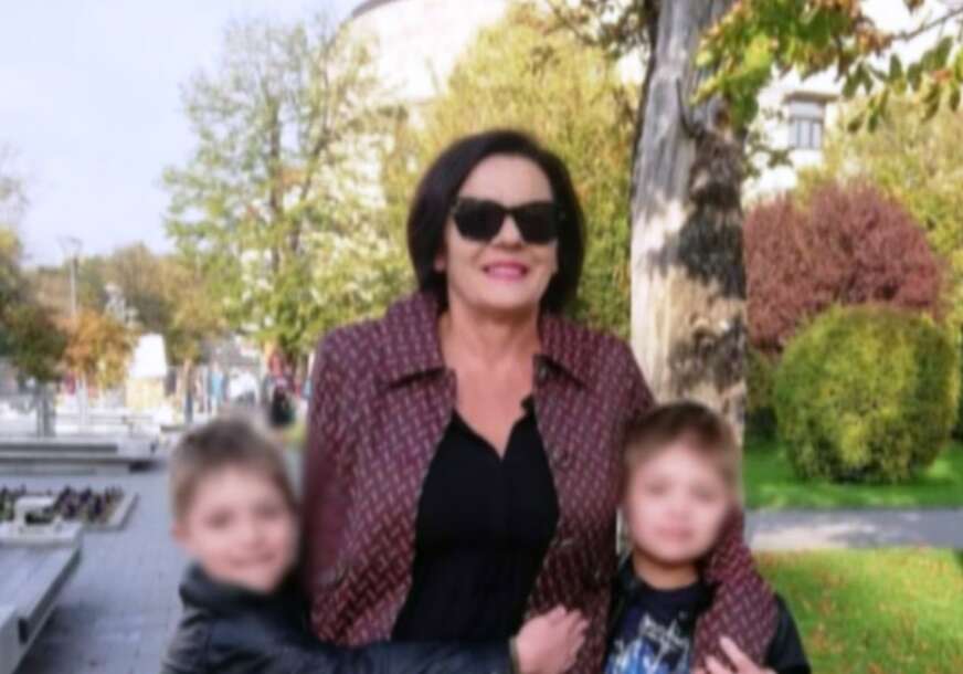 Mira Komljen sa blizancima