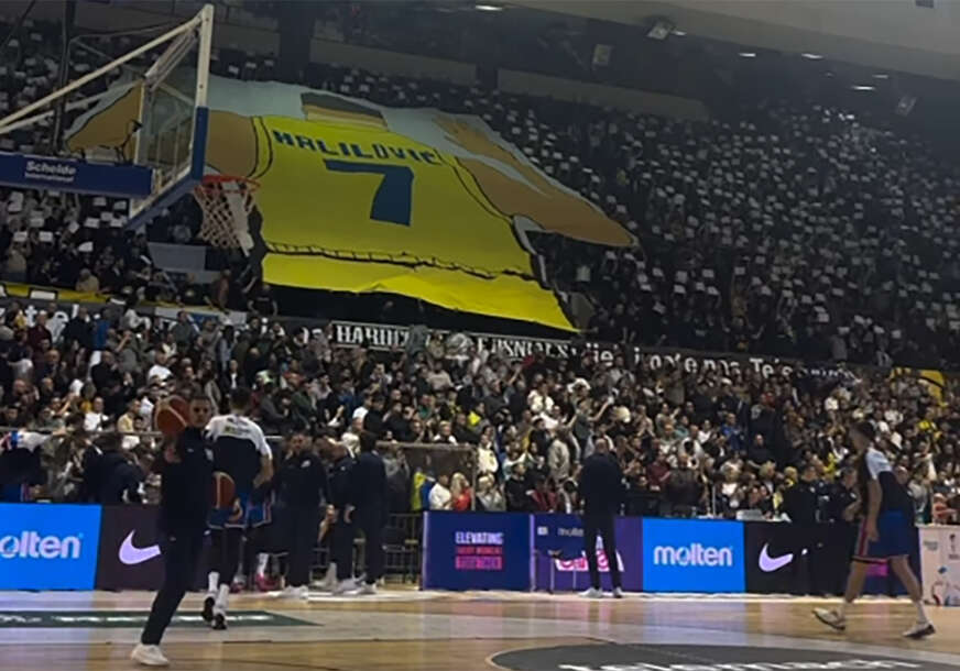 oproštaj navijača od Miralema Halilovića