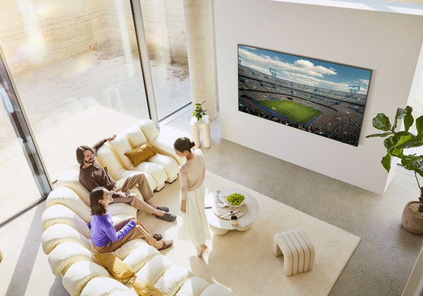 (FOTO) Gledanje bez odricanja: nova generacija Samsung TV-a