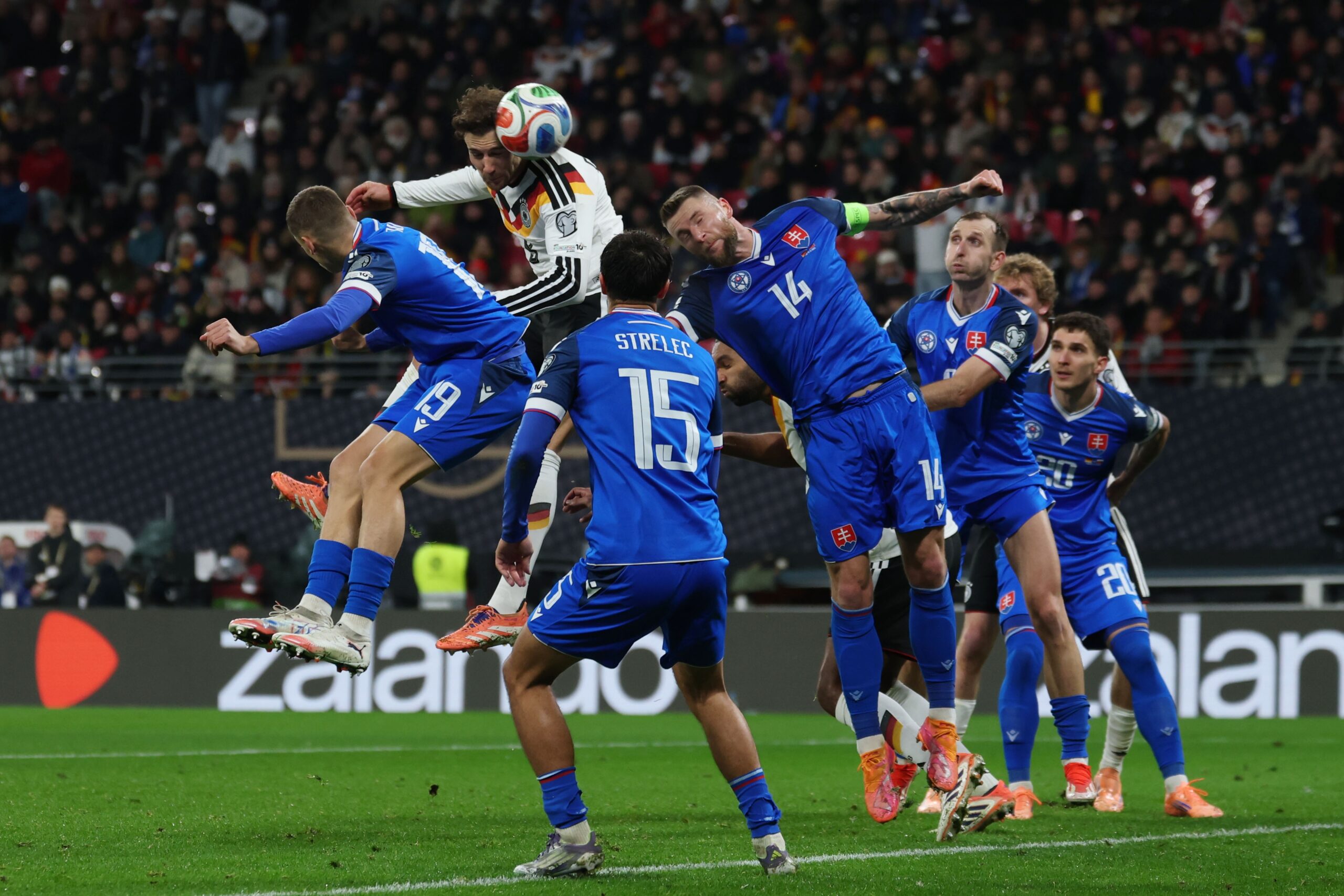 Njemačka ide na Mundijal, goruće pitanje riješili već u 1. poluvremenu