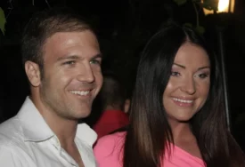 (FOTO) Bili 5 godina u vezi: Nakon raskida sa Kaćom Živković Bane Janković se povukao iz javnosti, a evo kako izgleda njegova supruga sa kojom je dobio dvoje djece