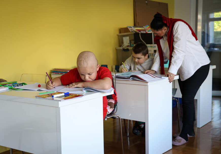 Roditeljska kuća Iskra, djeca, škola