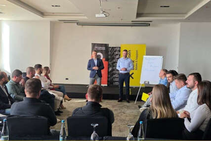 (FOTO) Uspješno realizovan: Prvi modul Raiffeisen Future Builders SME AKADEMIJE