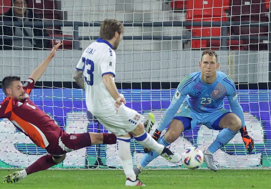 Aleksandar Katai postiže gol protiv Letonije