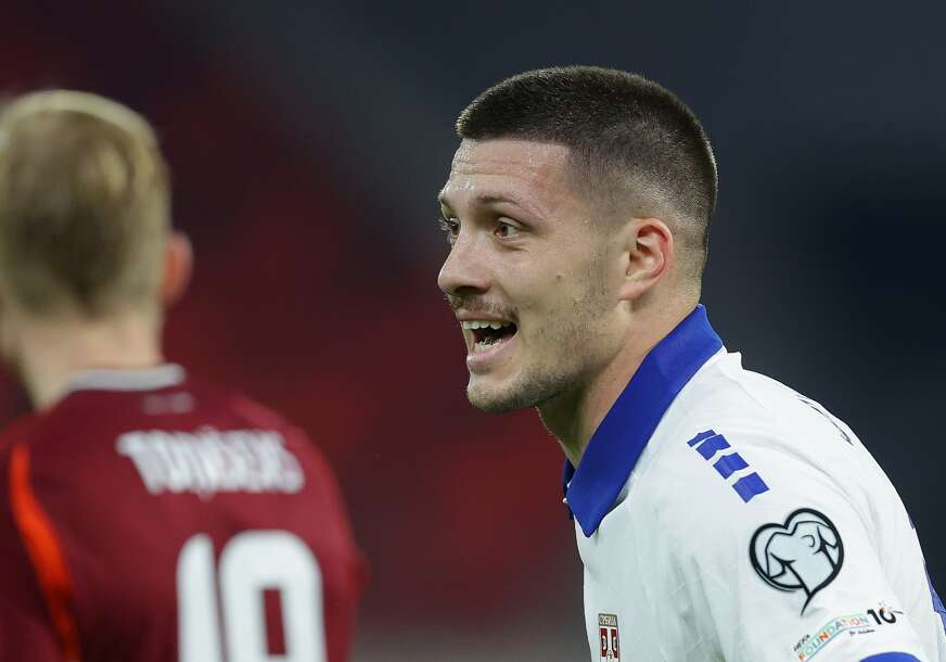 Luka Jović u meču s Letonijom