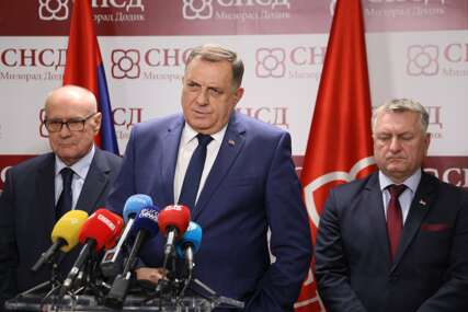 „U januaru POVEĆANJE PENZIJA za 6,25%“ Dodik obećao veća primanja za najstariju populaciju i najavio decembarsku isplatu pred praznike