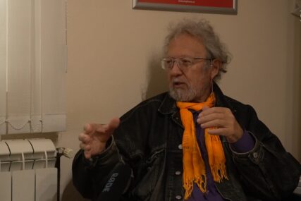 (VIDEO) Nova epizoda „Filozofiram sa“: Profesor  Abramović otkriva kakvu tajnu krije hotel u kojem je boravio NIKOLA TESLA