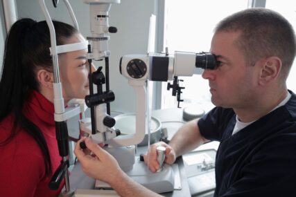 dr Bojan Kozomara