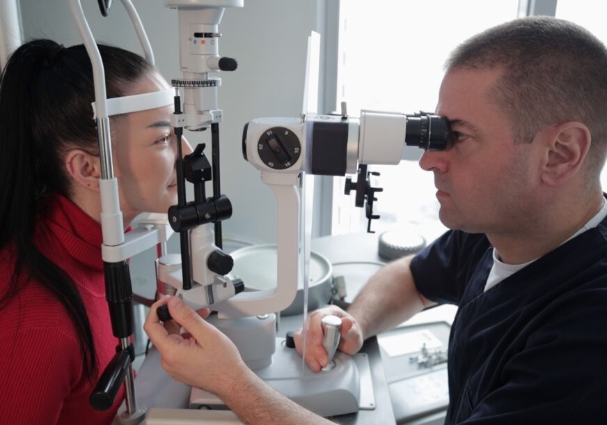 dr Bojan Kozomara