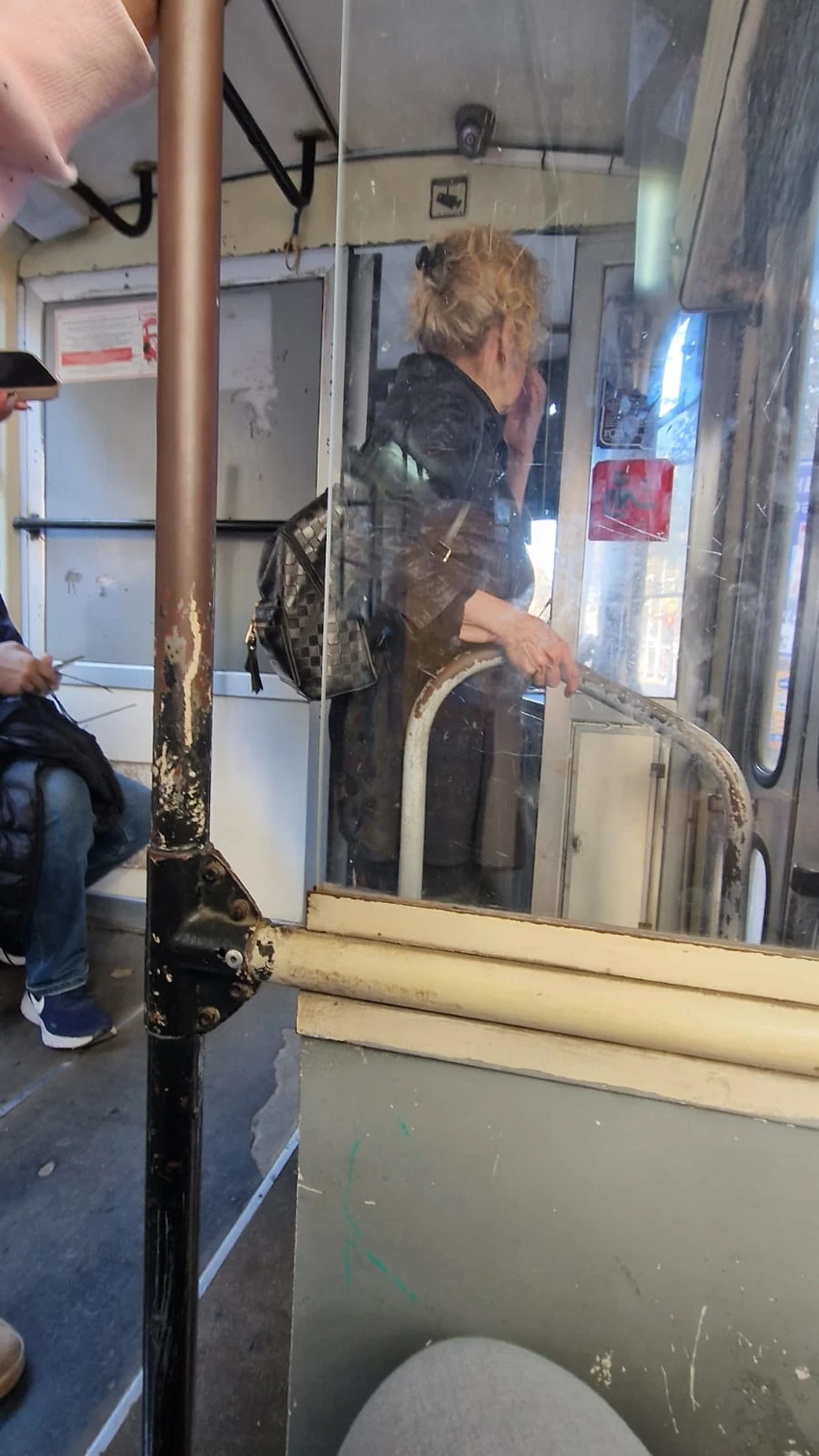 evra rasu u tramvaju
