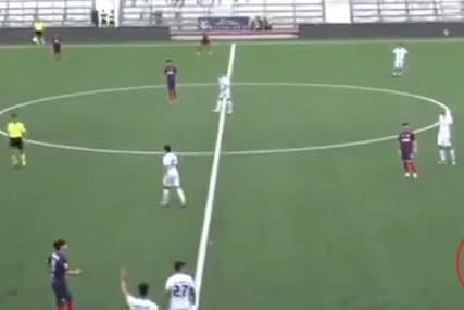 (VIDEO) NEVJEROVATAN GOL Htio da vrati loptu protivničkom golmanu, pa se desilo nešto neočekivano
