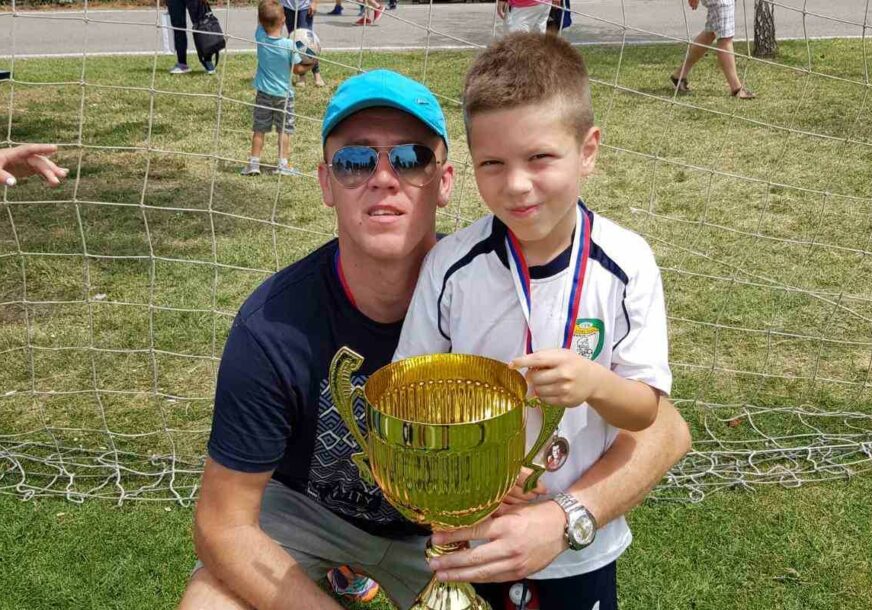 (FOTO) „Ne mogu da vjerujem šta su uradili mom sinu“ Šok priznanje oca talentovanog fudbalera (16) nakon ISTORIJSKE ODLUKE FK Borac iz Banjaluke