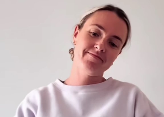 Žena, temu