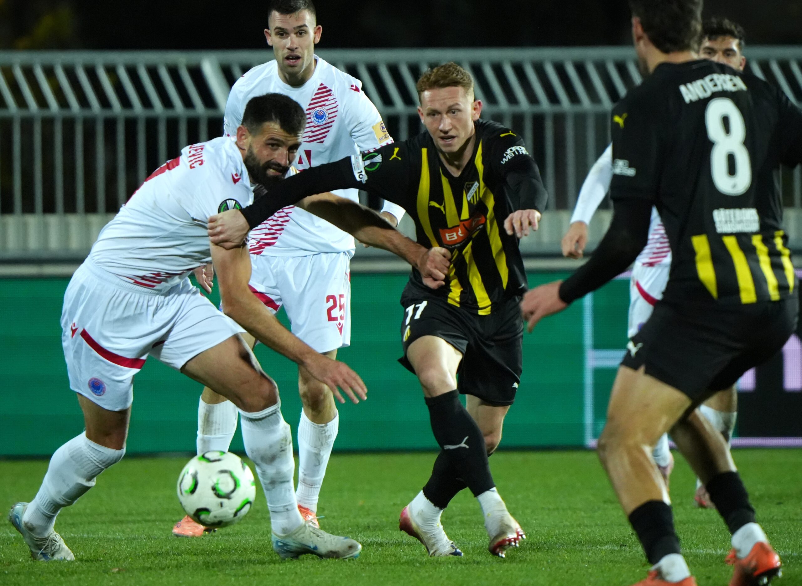 Slobodan Jakovljević u meču s Hakenom