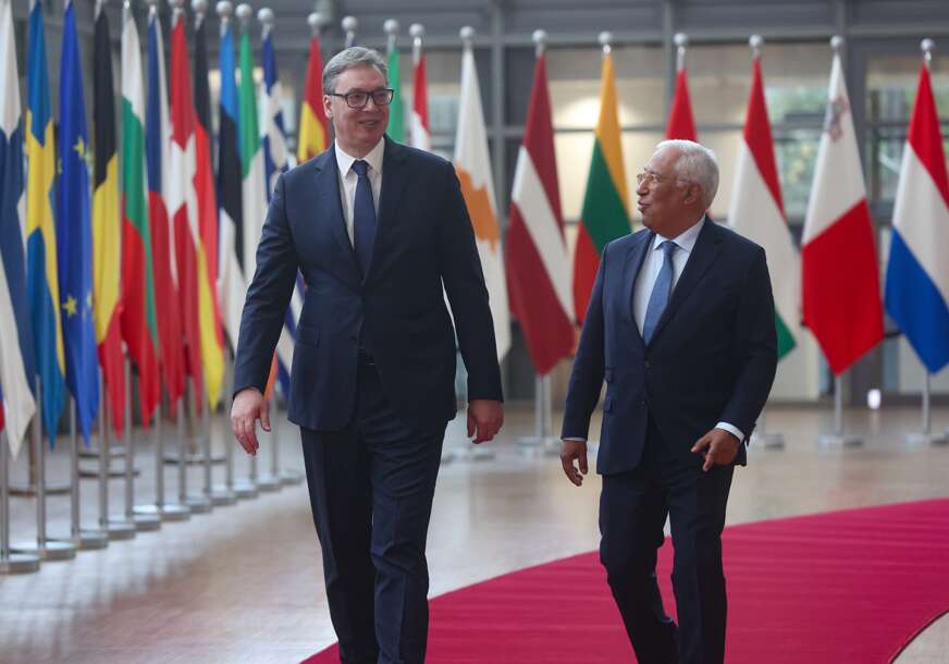 Aleksandar Vučić i Antonio Kosta