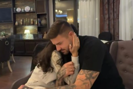 Nedavno stao na ludi kamen: MC Stojan se oženio prije mjesec dana, a sada je otkriveno ČIME SE BAVI NJEGOVA SUPRUGA