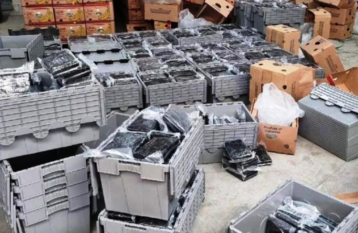 PRONAĐENO VIŠE OD 3 TONE KOKAINA Policija zaplijenila drogu vrijednu oko 250 miliona evra