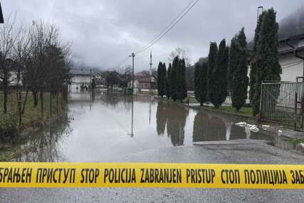 MOGUĆE POPLAVE, KLIZIŠTA I ODRONI Upozorenje za preventivne mjere zaštite od naglog topljenja snijega