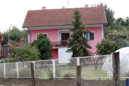 (FOTO) OVDJE JE ODRASLA TANJA SAVIĆ Pjevačica je pored kuće kupila i stan, evo zašto ne voli veliki grad