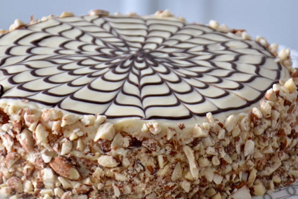 kraljevska esterhazi torta