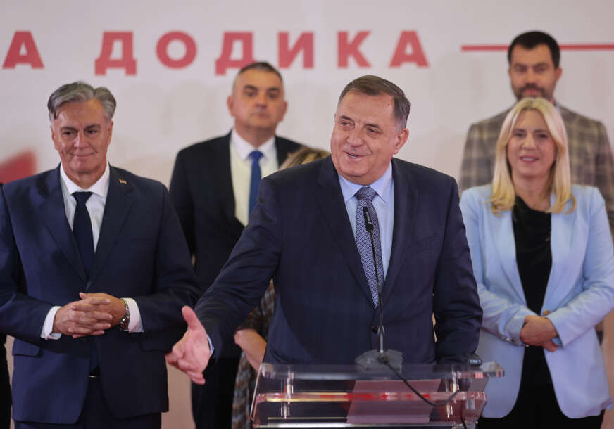 milorad dodik lider snsd -a 