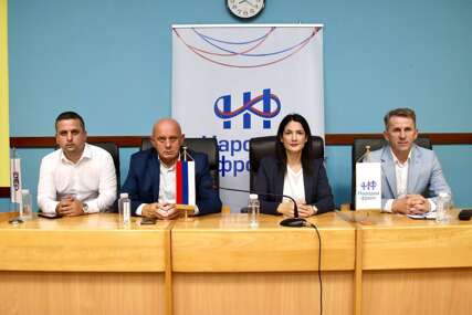 (VIDEO, FOTO) "Izdali su NACIONALNE INTERESE" Iz Narodnog fronta poručuju da su Milorad Dodik i SNSD kapitulirali
