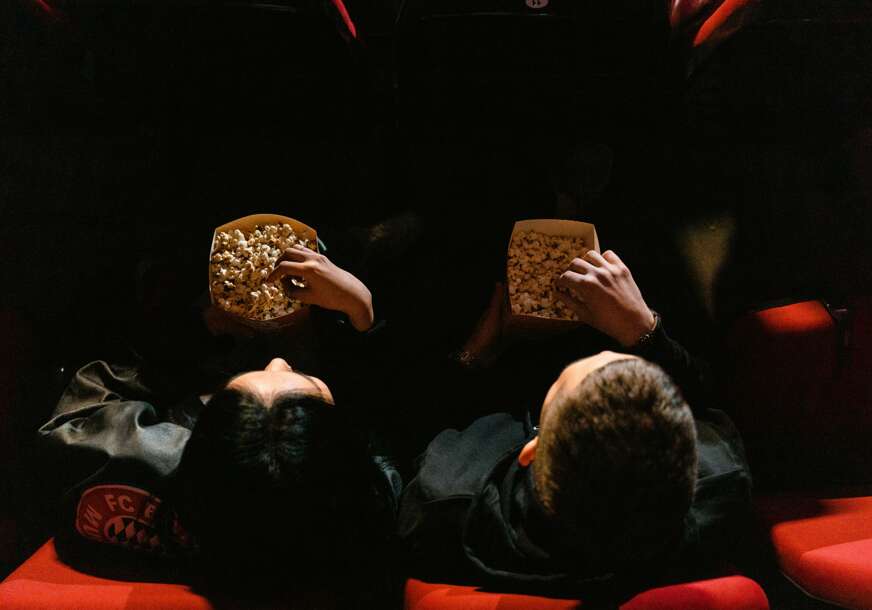 "Vrištali su i samo su istrčali" Pred djecom greškom pušten FILM ZA ODRASLE