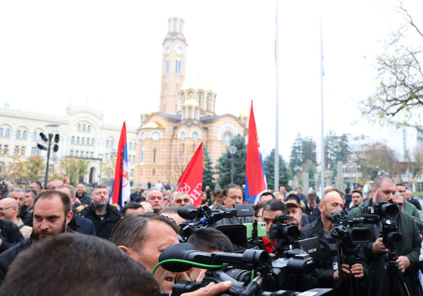 počela kampanja za vanredne izbore 