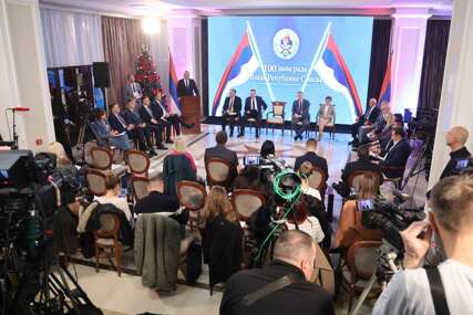 (VIDEO, FOTO) Minić nakon 100 dana Vlade "Uradili smo mnogo, ali od Nove godine radimo još više"