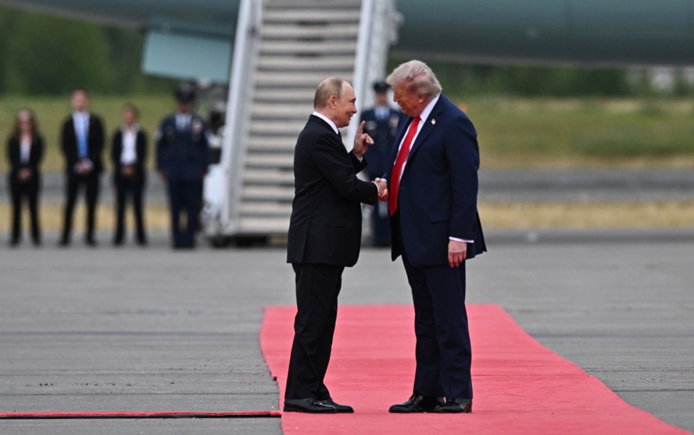 Procurilo o čemu su Tramp i Putin pričali telefonom