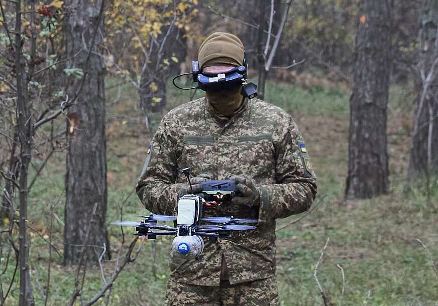 (FOTO) Namijenjen za PRAĆENJE I NADZOR: Ruski dron pao 50 km od Istanbula, Turska se oglasila