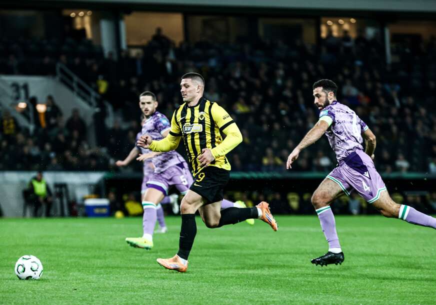 (VIDEO) Igra u sjajnoj formi: Luka Jović postigao 2 gola za AEK u novoj pobjedi