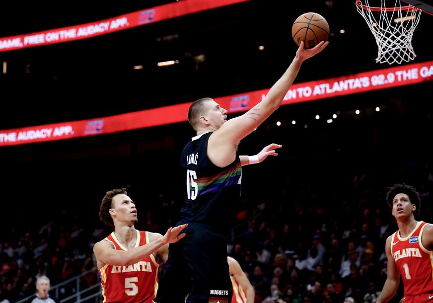 "Iza sebe je ostavio i Majkla Džordana" Španski list o "nezasitom Jokiću" koji ruši NBA mitove