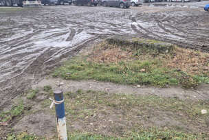 Blato, centar, Banja Luka, divlji parking