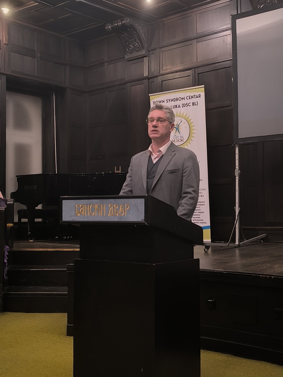 FOTO: USTUPLJENA FOTOGRAFIJA