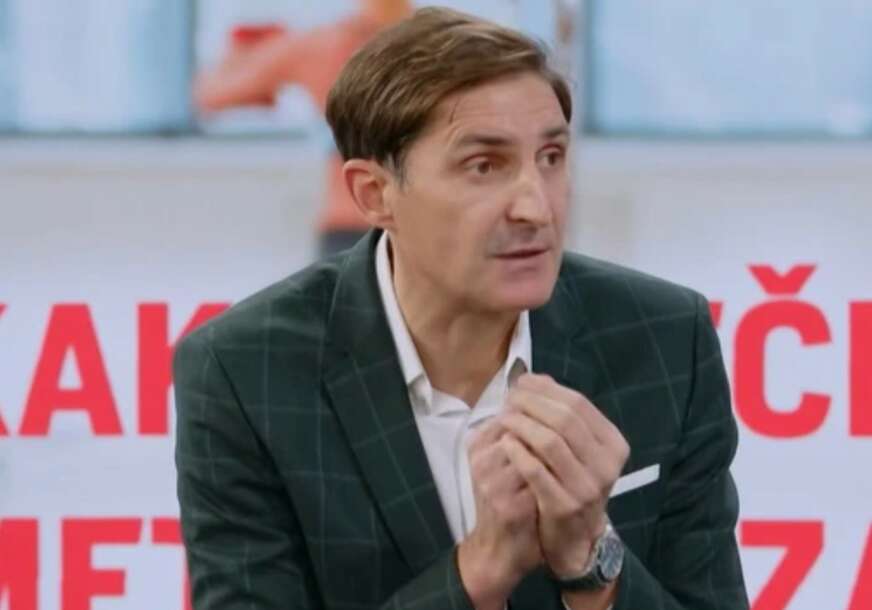 Dr Dejan Čubrilo