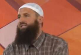 (VIDEO) DRAMA NA KOSOVU Uhapšen poznati islamski propovjednik Elvedin Pezić, evo zbog čega je priveden