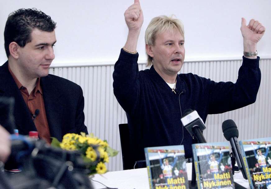 Mati Nikenen na promociji autobiografije