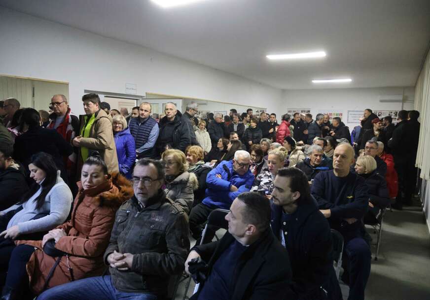 (VIDEO, FOTO) IDEMO DO KRAJA Mještani Rosulja brane duh naselja, traže odbacivanje izmjena regulacionog plana