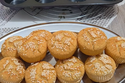 Gotove za tren i od minimalno sastojaka: Recept ZA PROJICE sa jogurtom i sirom, mekše su od pamuka