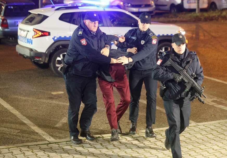 (VIDEO) Istukao ih palicom nakon što su VRIJEĐALI I NAPALI KONOBARICU: Tužilaštvo zatražilo određivanje pritvora za Rajka Pavića