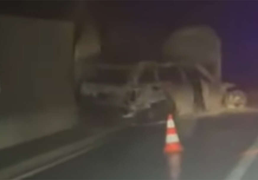 zapaljeni automobil fudbalskog sudije Sabrije Topalovića