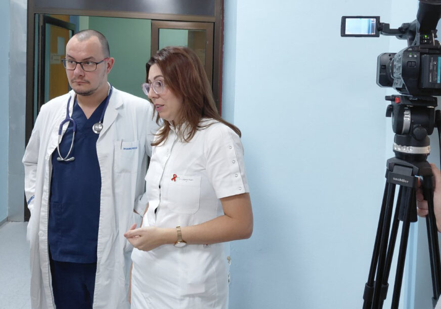Može biti potpuno kontrolisan: Pravovremena terapija omogućava KVALITETAN ŽIVOT zaraženih HIV-om