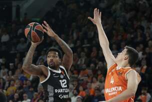 detalj sa košarkaškog meča Valensija - Partizan